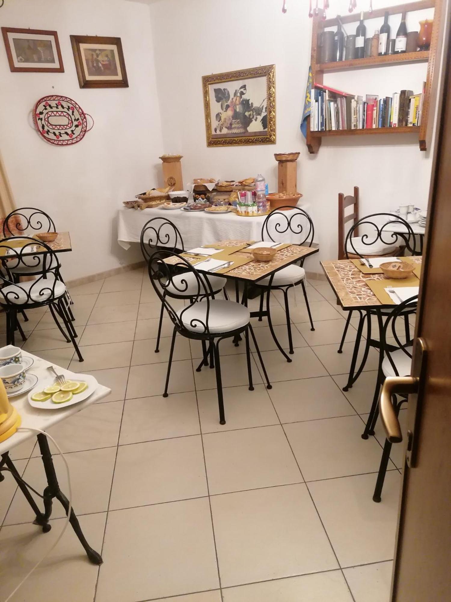 Affitta Camere Casa Delle Rose Villanova Monteleone Екстер'єр фото